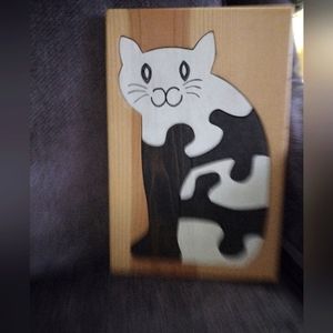 Wood Hand Crafted Cat Puzzle  black/white